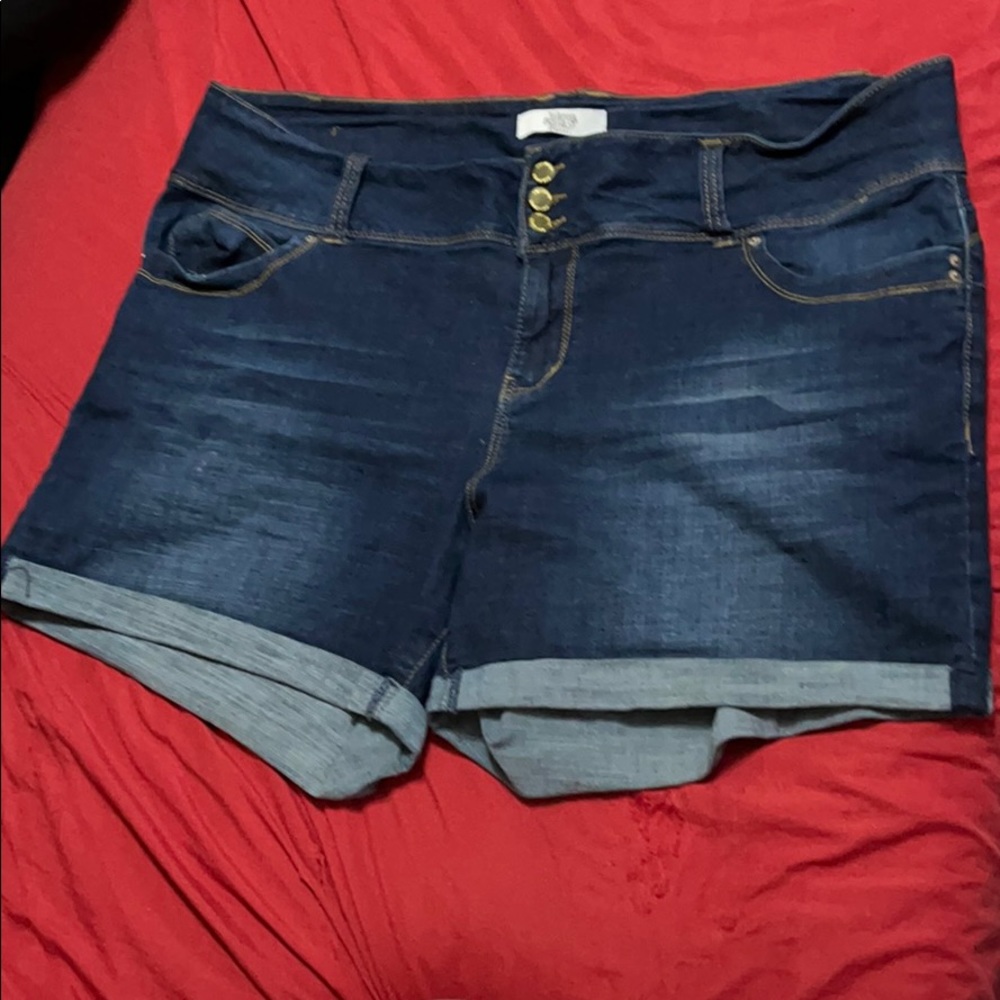 Dark blue shorts